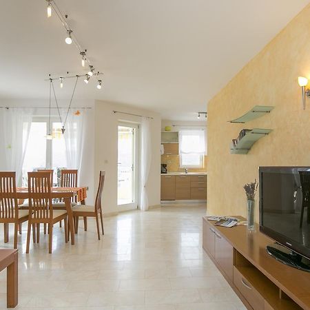 Apartment Jadranka Rabac Exterior foto